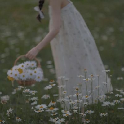 ins治愈系女生头像