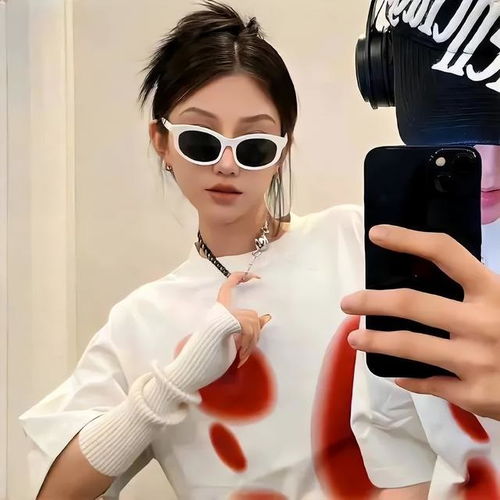 适合女生长期不换的微信头像