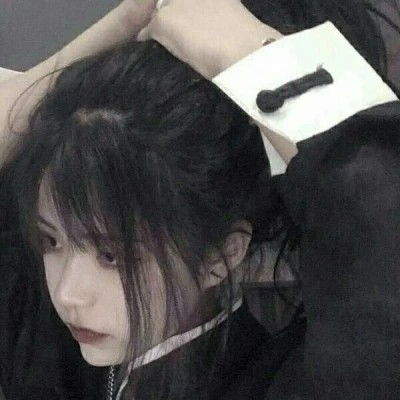 委屈巴巴的繁体字文案