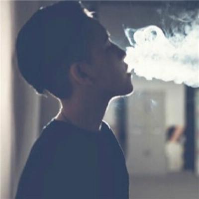 你永远不会知道,那个时候的他是多么的幸福