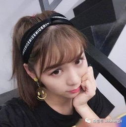 19款女生不可或缺的发箍发型