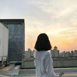 qq背影头像女生唯美伤感2019我终于浪够了你也离去了