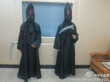 洛阳七夕夜蒙面黑衣男手持镰刀实为中学生模仿动漫