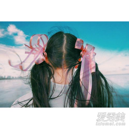 如何保养头发让它看起来有光泽