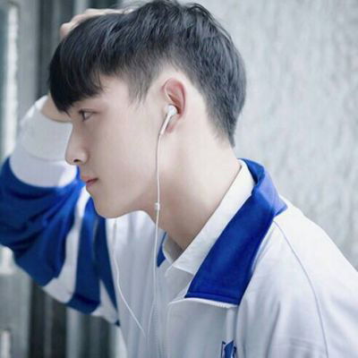清新头像男真人文艺范2020好看的气质阳光男生头像