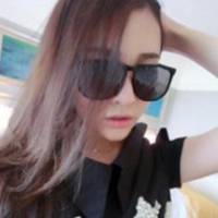 第一次的相遇我戴着漂亮的小墨镜
