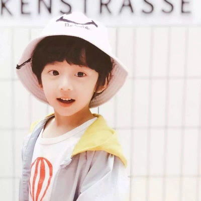 情侣头像可爱小孩一对萌萌哒情侣头像萌系小孩一男一女