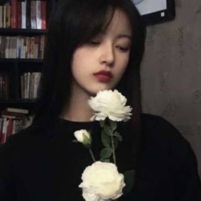 高冷女头侧脸真人2020好看较火的高冷长发气质女头