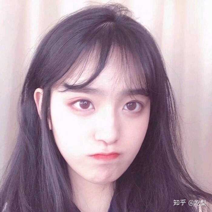表情淡颜如何化妆才显得自然好看表情