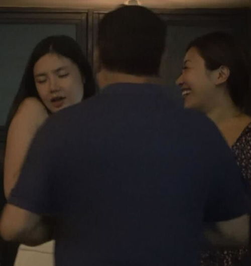那个结婚4年败光黎明7亿家产的天王嫂乐基儿,如今怎么样了