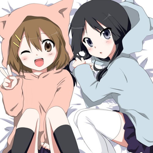 求动漫抱枕图