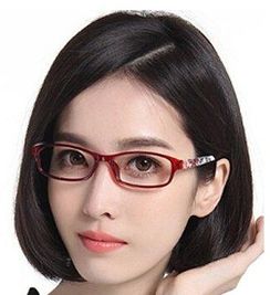 戴圆眼镜的短头发女孩q版图片