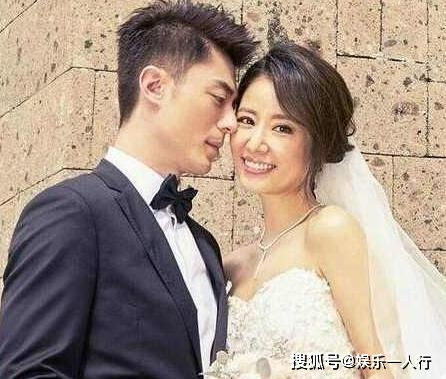 参观林心如和霍建华的家,卧室床品还是卡通图案,满满的少女情怀