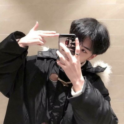 霸气高冷到爆的头像男不合你的口味就换一波吧