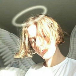 带着心事的女生头像伤感孤独需要你的时候你恰好不在