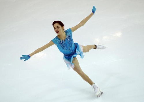 平昌冬奥会花滑夺冠的小姐姐,颜美可爱还热爱动漫,太喜欢了
