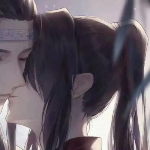 请问大家有没有魔道祖师的头像是一个背影的两张情侣头像都是背影的