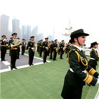 中国武警部队卫士军乐团参加上海浦江巡游演出