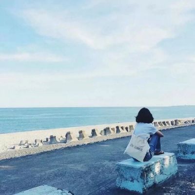 抖音里的句子承诺,就像放屁,当时惊天动地,过后苍白无力