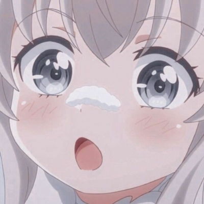 单人的女生头像呐