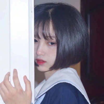 2019头像女霸气冷酷无情正在谈恋爱的单身狗