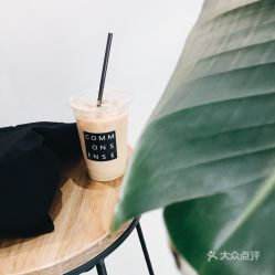 常识咖啡pycommonss的抹茶拿铁好不好吃用户评价口味怎么样成都美食抹茶拿铁实拍图片大众点评