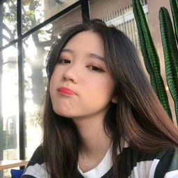 我陪你走的路你不能忘时尚简洁俏皮女生头像